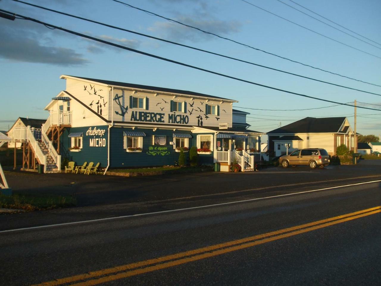 Complexe Cap-Chat Hotel Exterior photo